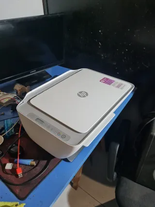 Impresora HP DeskJet 2820e