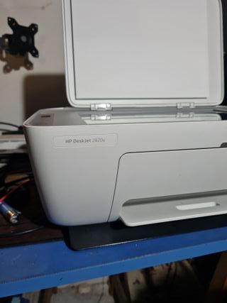 Impresora HP DeskJet 2820e