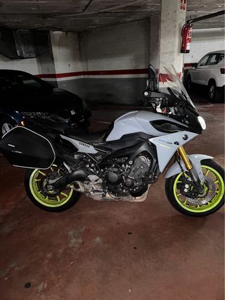 Yamaha MT-09 Tracer