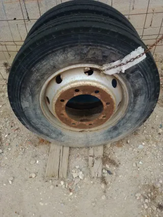 Rueda Camión Hankook 285/70R 19.5