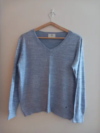 Jersey azul claro cuello pico