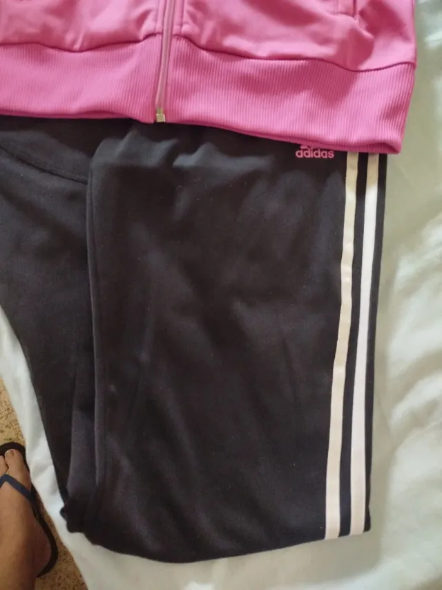 Chándal Adidas rosa y negro