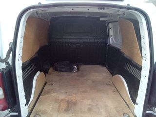 Peugeot Partner Pro Standard 600kg BlueHDi 73kW 