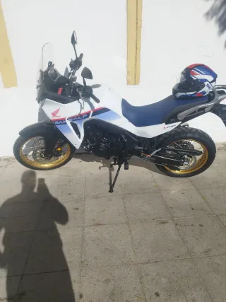Honda Transalp 750