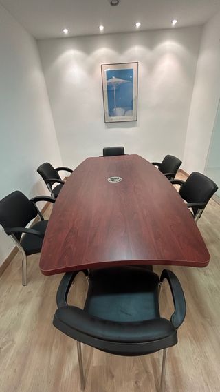 Mesa de oficina/reuniones madera de alta calidad
