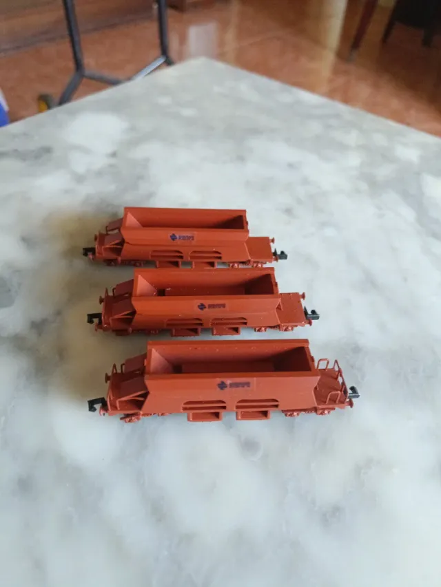 Tolvas escala N (3 unidades)