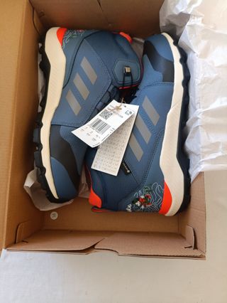 Adidas Terrex Mid Gore-Tex Disney Talla 39 1/3