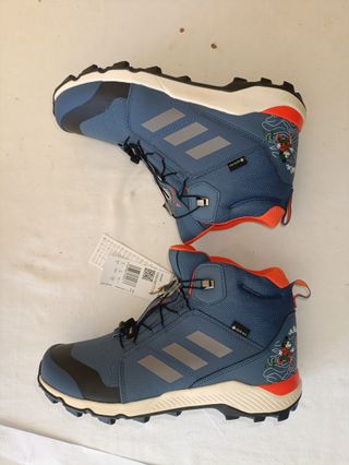 Adidas Terrex Mid Gore-Tex Disney Talla 39 1/3