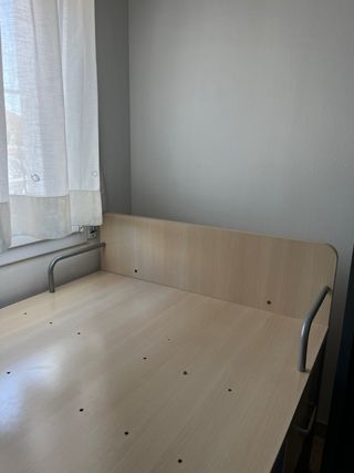 Cama individual con cajones