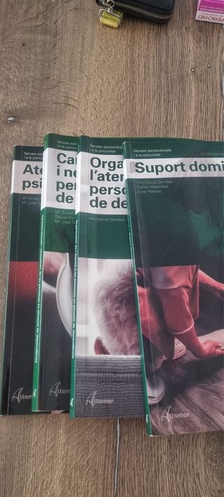 Libros Formación Profesional  Grado Medio SSC201