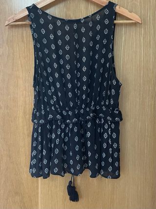 Blusa boho negra con estampado