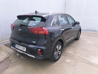 Kia Niro 1.6 GDi PHEV 104kW (141CV) Drive