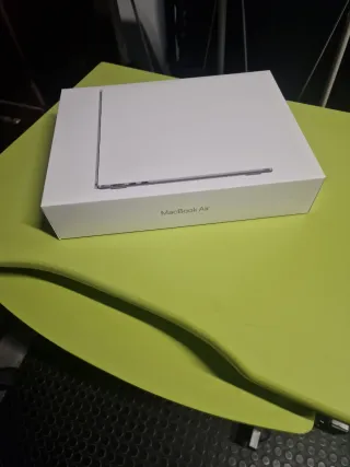 MacBook Air Plata