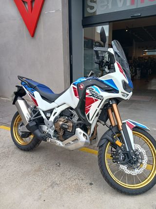 Honda Africa Twin 1100 Adventure DCT KM0