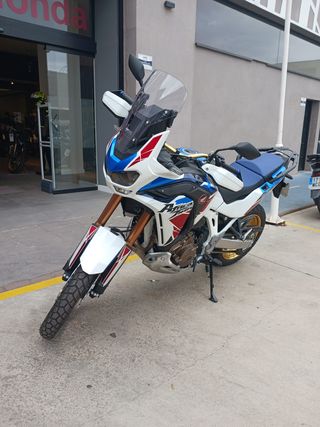 Honda Africa Twin 1100 Adventure DCT KM0