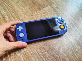 Retroid Pocket 5