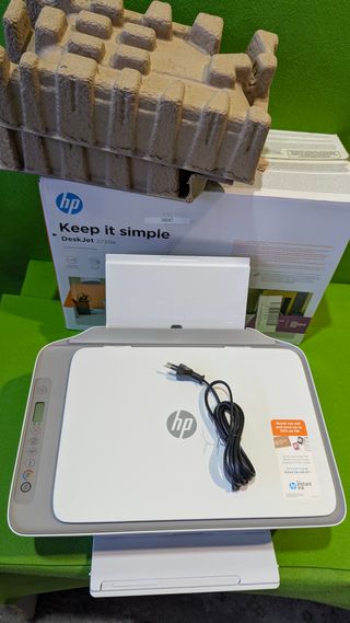 Impresora HP DeskJet 2720e