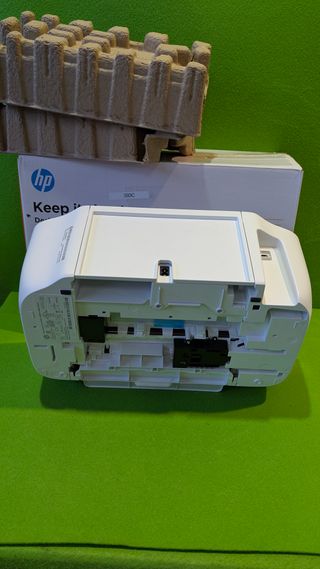 Impresora HP DeskJet 2720e