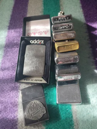 Confezione da 10 accendini Zippo