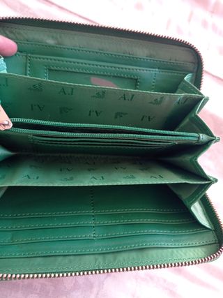 Cartera Armani Jeans Verde Charol