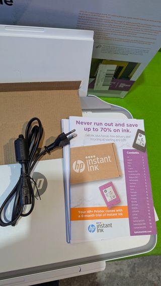 Impresora HP DeskJet 2720e Multifunción