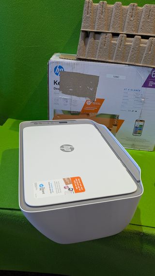 Impresora HP DeskJet 2720e Multifunción