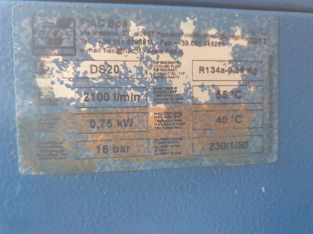 Compresor de aire con panel de control