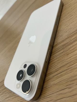 iPhone 16 Pro Max Plata