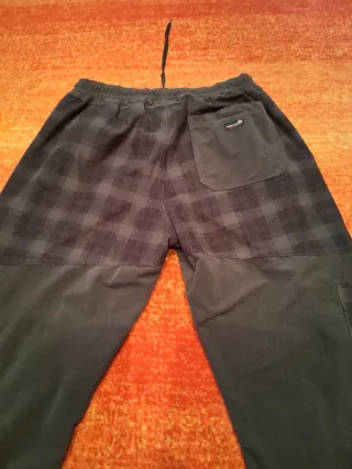 Pantalón montaña Ternua Micropana diseño L