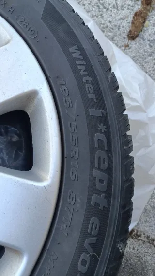 4 Neumáticos Hankook