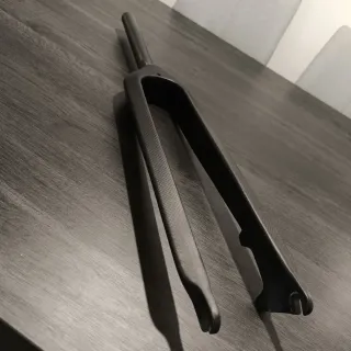Horquilla de carbono para bicicleta