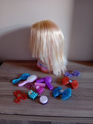 Cabeza de muñeca Nancy para peinar y maquillar