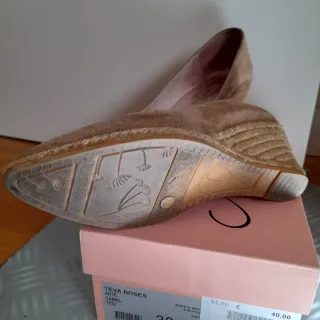 Zapatos tacón en cuña. T 38