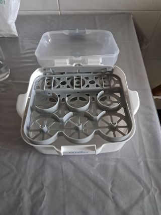 Esterilizador de biberones Nuvita