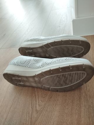 Zapatos blancos talla 37