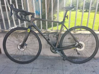 Scott Addict 10 
Bicicleta de Carretera