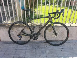Scott Addict 10 
Bicicleta de Carretera