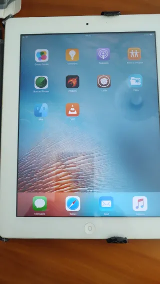 Apple iPad 2 Blanco (2011) - IOs 9.3.5