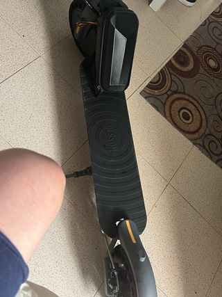 Patinete Eléctrico marca OLSSON Batería Doble