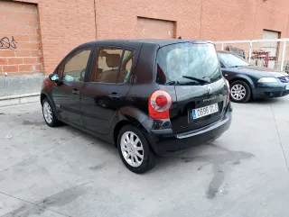 Renault Modus 2005