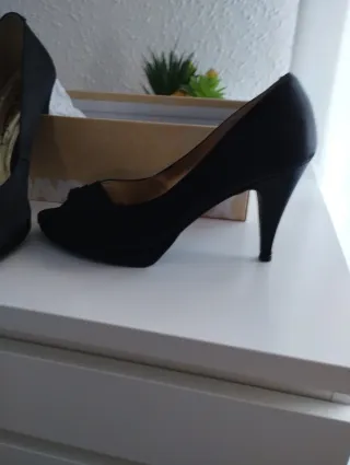 Zapatos de fiesta negros