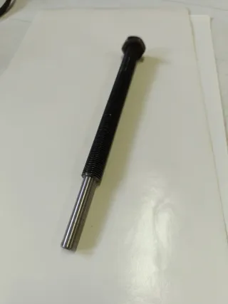 Extractor variador CAN-AM Acero 8.8 Nuevo