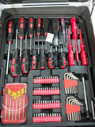 Arebos AR-HE-WK1200 Set Herramientas 1200 Piezas