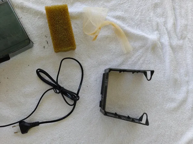 Filtro mochila Aquael 50 poco uso