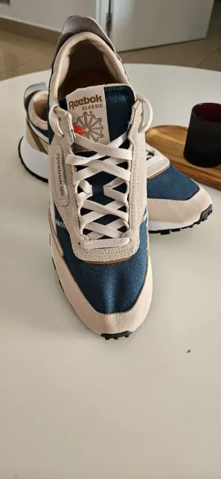 Zapatillas Reebok Hombre Beige y Azul