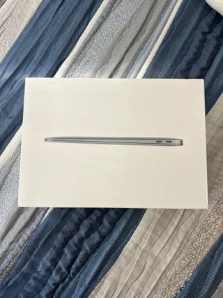 Apple MacBook Air 2019 Gris Espacial