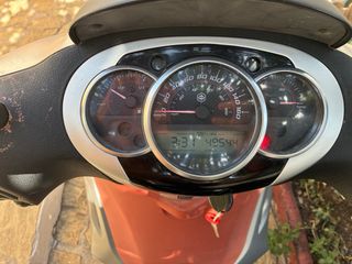 Piaggio Beverly 350 Sport Touring