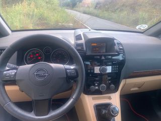 Opel Zafira 2008