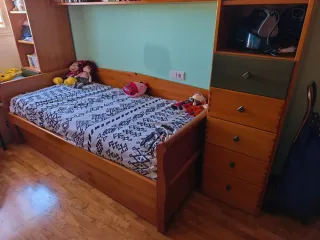 Dormitorio nido completo madera