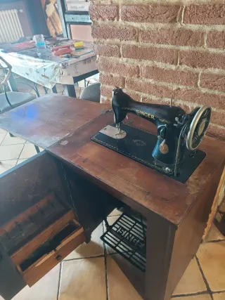 Macchina da cucire Singer Vintage